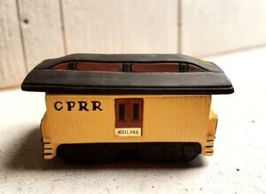 McCormick Whisky Decanter Mail Car CPRR Train set piece 1970